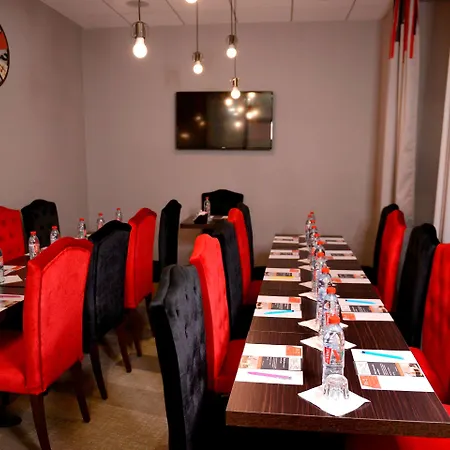 Victoria Perrache Confluence 2* Lyon