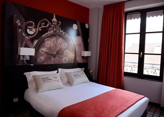 Victoria Perrache Confluence 2*