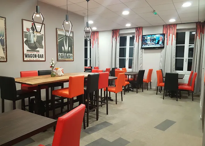 Victoria Perrache Confluence 2*